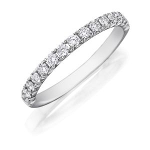 Henri Daussi BV Round Halo Graduated Accent Diamonds Engagement Ring ...
